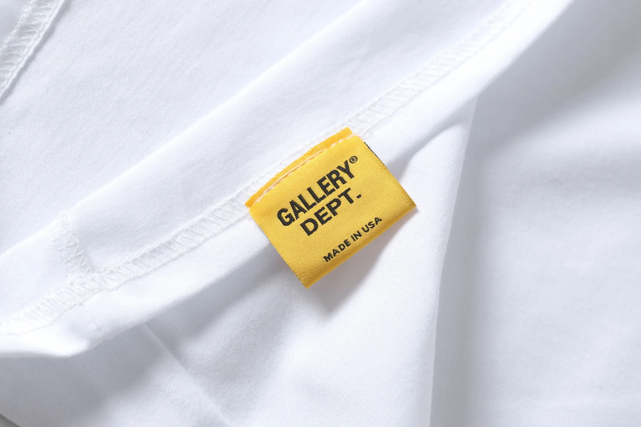 GALLERY.DEPT Summer new short-sleeved model number: D3321P104 Color: black white Size: S M L XL
